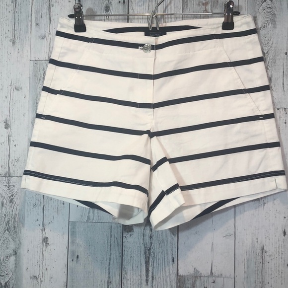 Nautica Pants - Nautical Navy & White Stripped Pocket Shorts NWOT 6